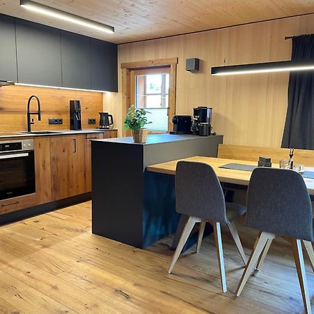 Appartements Zur Post 塞尔赖因山谷格里斯 外观 照片