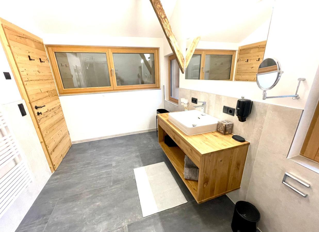 Appartements Zur Post 塞尔赖因山谷格里斯 外观 照片