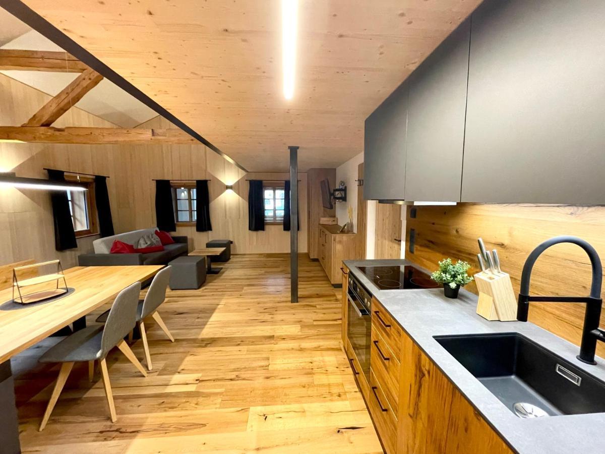 Appartements Zur Post 塞尔赖因山谷格里斯 外观 照片