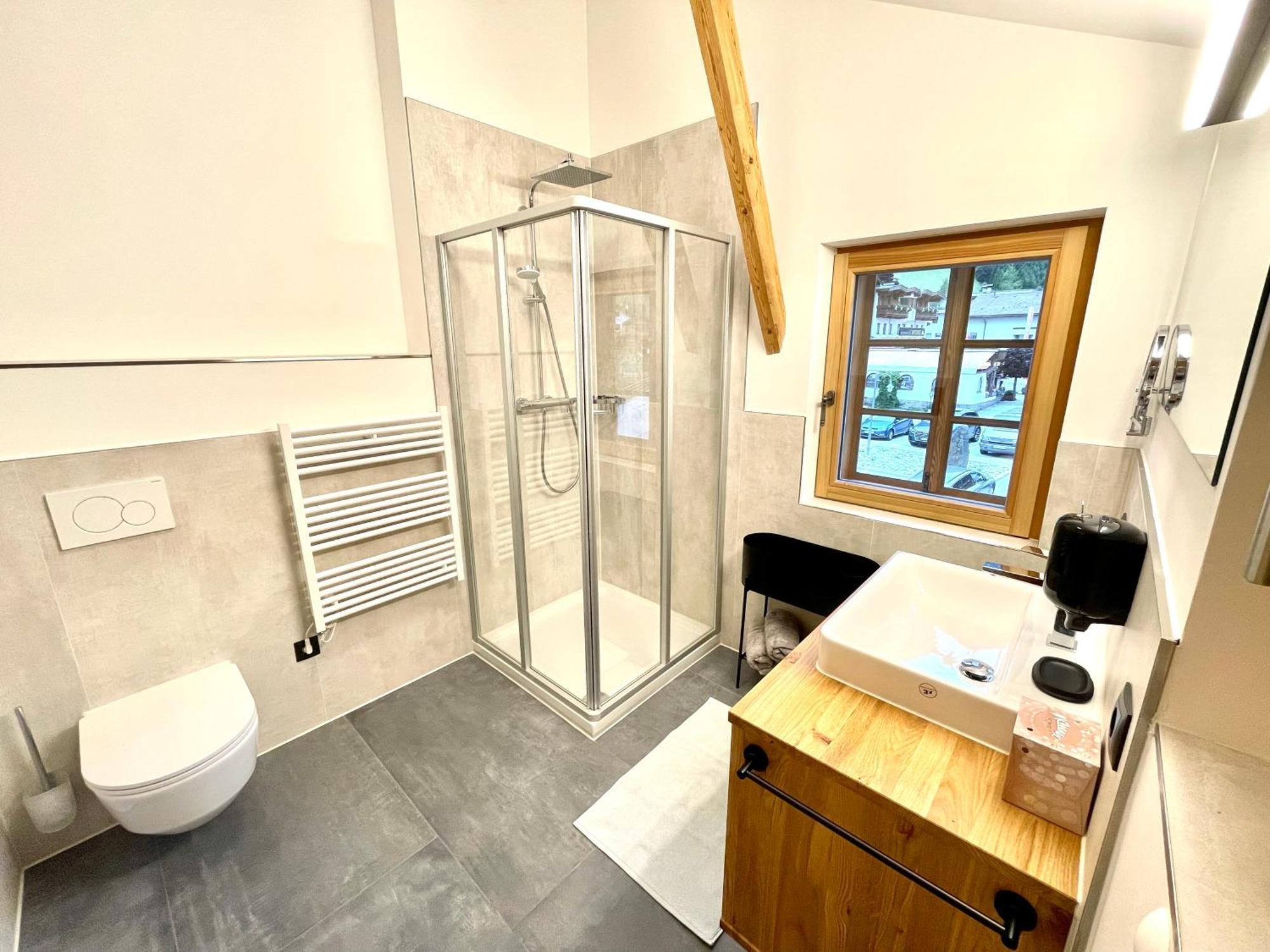 Appartements Zur Post 塞尔赖因山谷格里斯 外观 照片
