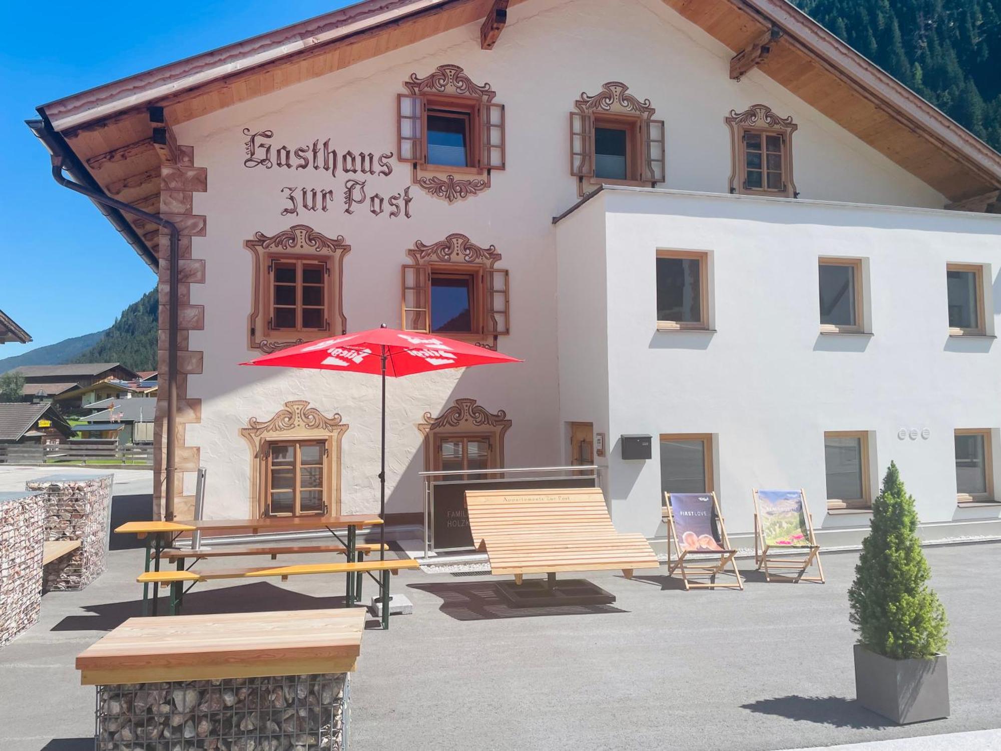 Appartements Zur Post 塞尔赖因山谷格里斯 外观 照片
