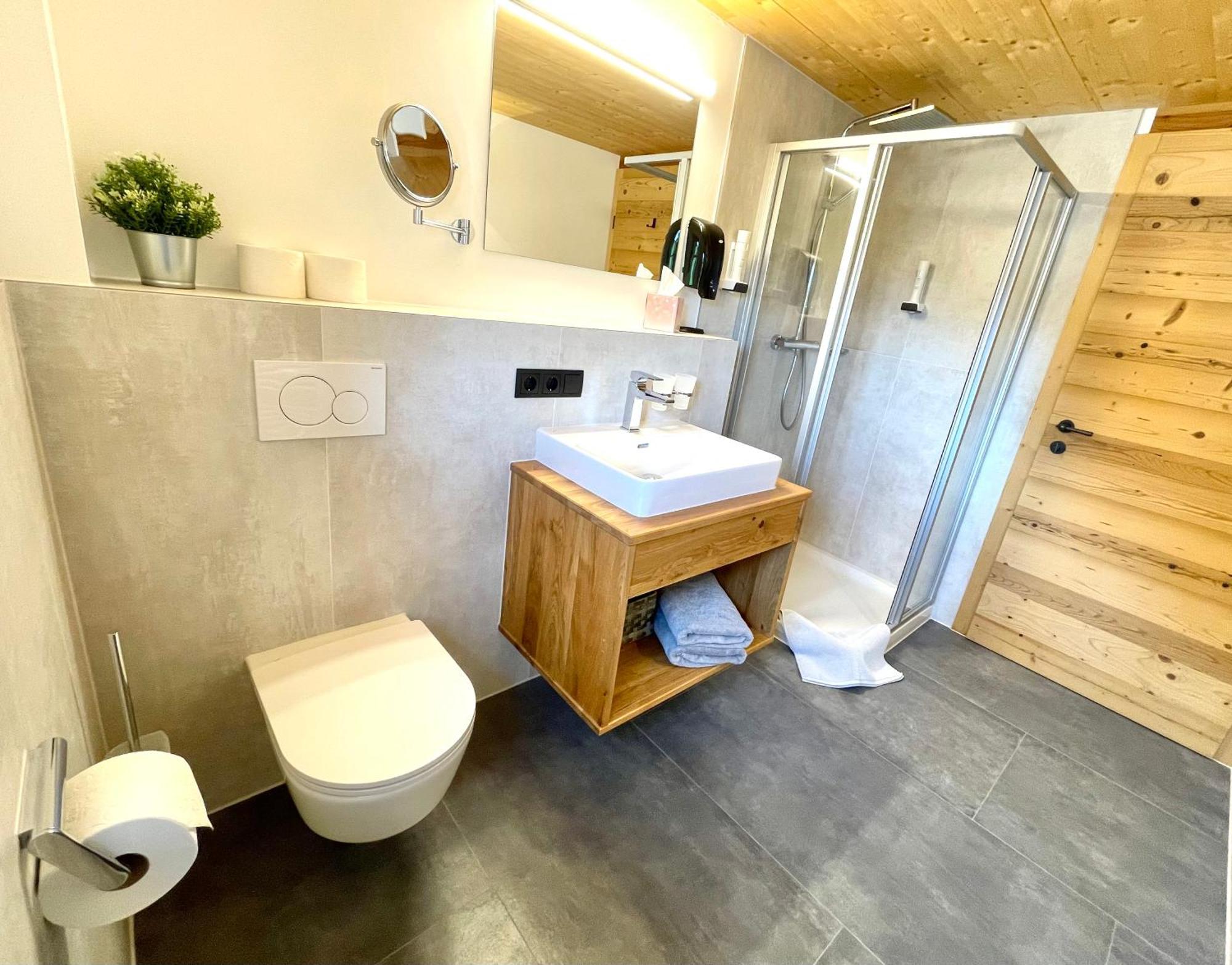 Appartements Zur Post 塞尔赖因山谷格里斯 外观 照片