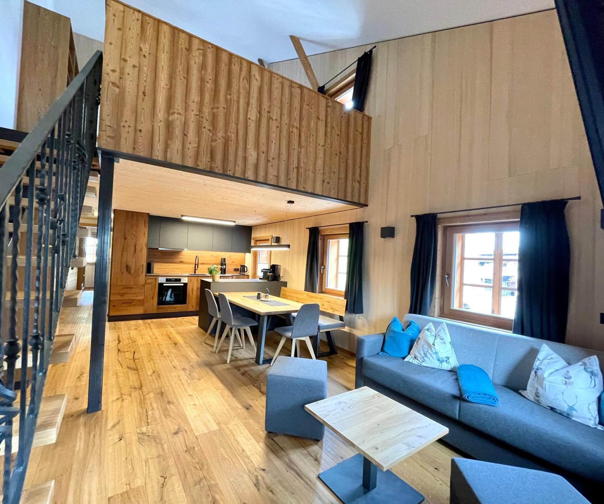 Appartements Zur Post 塞尔赖因山谷格里斯 外观 照片